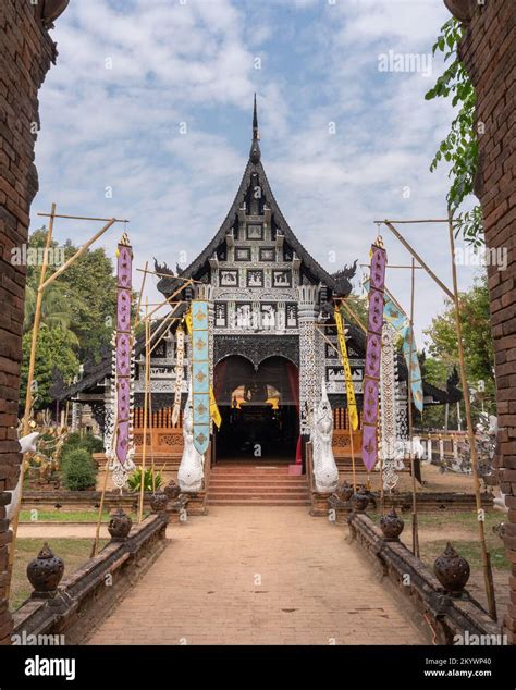  Ancient Chiang Mai: Exploring the Echoes of the Lanna Kingdom through Sculpture A Journey into Thailand’s Artistic Soul