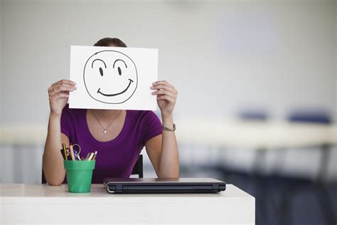  Happiness at Work: A Practical Guide for Developing a Fulfilling Career, Descubriendo la Alegría en la Oficina